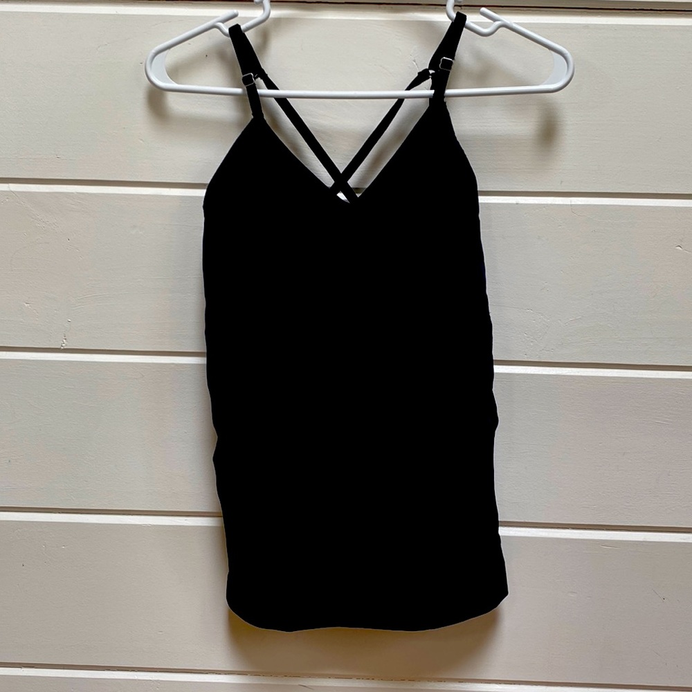 Nike compression workout tank with built in bra